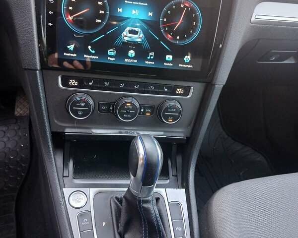 Білий Фольксваген e-Golf, об'ємом двигуна 0 л та пробігом 151 тис. км за 9100 $, фото 25 на Automoto.ua