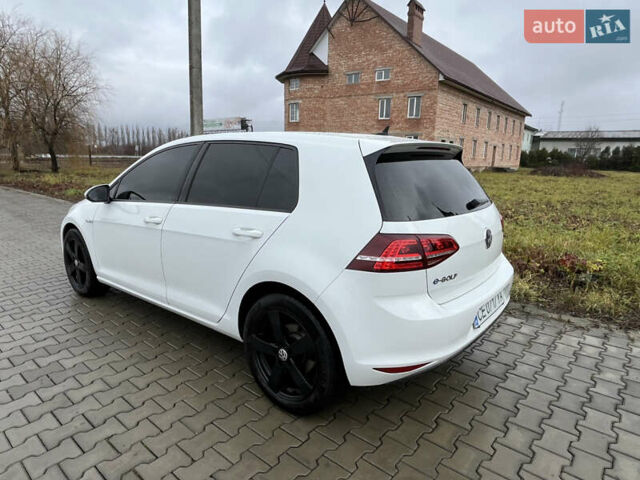 Белый Фольксваген e-Golf, объемом двигателя 0 л и пробегом 104 тыс. км за 9000 $, фото 4 на Automoto.ua