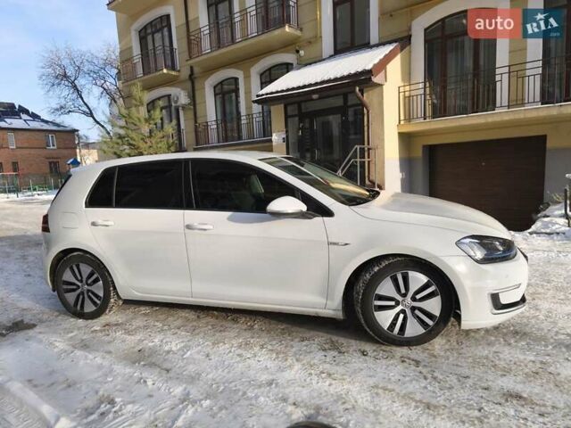 Білий Фольксваген e-Golf, об'ємом двигуна 0 л та пробігом 131 тис. км за 8999 $, фото 10 на Automoto.ua
