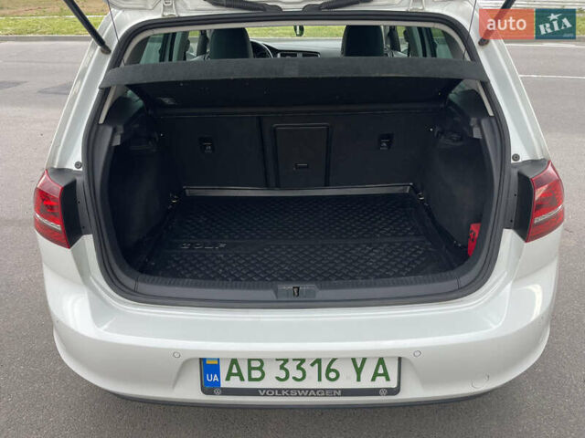 Белый Фольксваген e-Golf, объемом двигателя 0 л и пробегом 92 тыс. км за 9500 $, фото 59 на Automoto.ua