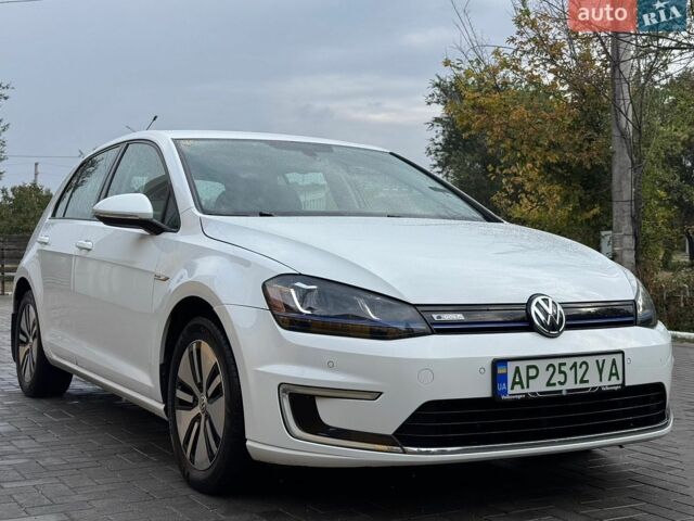 Білий Фольксваген e-Golf, об'ємом двигуна 0 л та пробігом 126 тис. км за 8000 $, фото 10 на Automoto.ua
