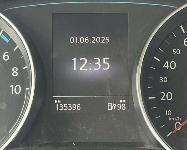 Білий Фольксваген e-Golf, об'ємом двигуна 0 л та пробігом 135 тис. км за 8800 $, фото 8 на Automoto.ua