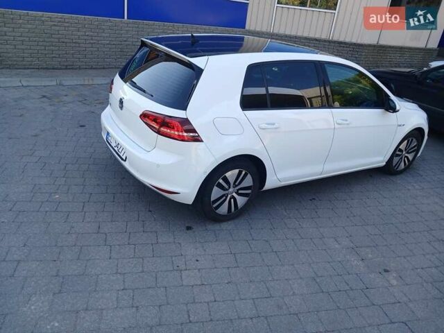 Білий Фольксваген e-Golf, об'ємом двигуна 0 л та пробігом 151 тис. км за 9100 $, фото 5 на Automoto.ua