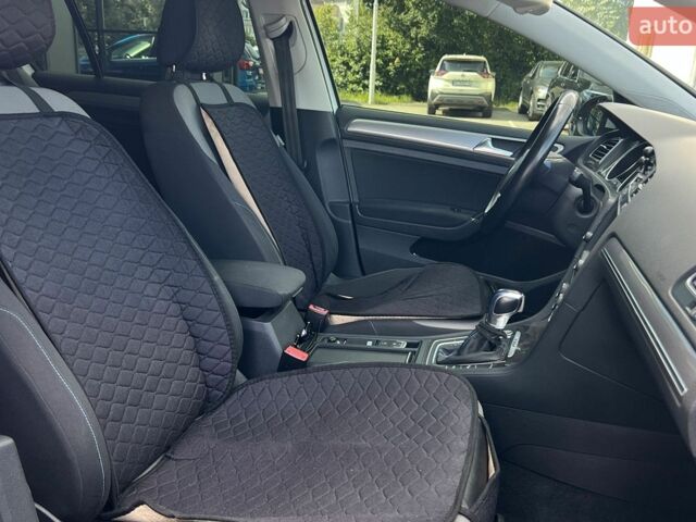 Білий Фольксваген e-Golf, об'ємом двигуна 0 л та пробігом 100 тис. км за 9900 $, фото 19 на Automoto.ua