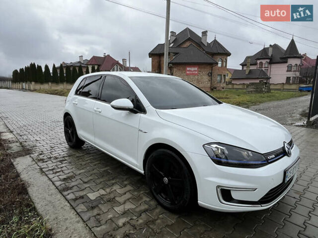 Белый Фольксваген e-Golf, объемом двигателя 0 л и пробегом 104 тыс. км за 9000 $, фото 7 на Automoto.ua