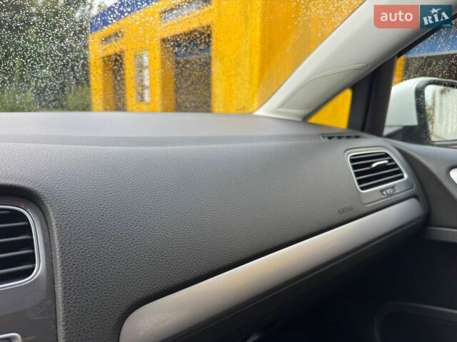 Білий Фольксваген e-Golf, об'ємом двигуна 0 л та пробігом 126 тис. км за 8000 $, фото 40 на Automoto.ua