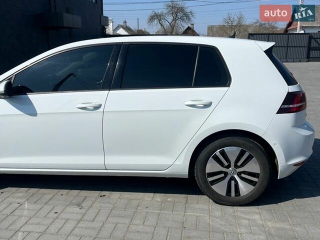 Білий Фольксваген e-Golf, об'ємом двигуна 0 л та пробігом 138 тис. км за 8650 $, фото 3 на Automoto.ua
