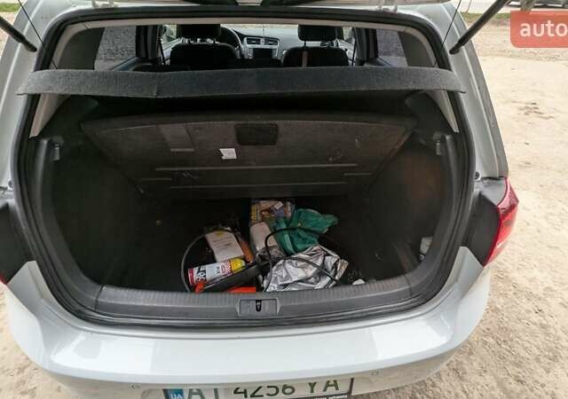 Белый Фольксваген e-Golf, объемом двигателя 0 л и пробегом 192 тыс. км за 7550 $, фото 4 на Automoto.ua