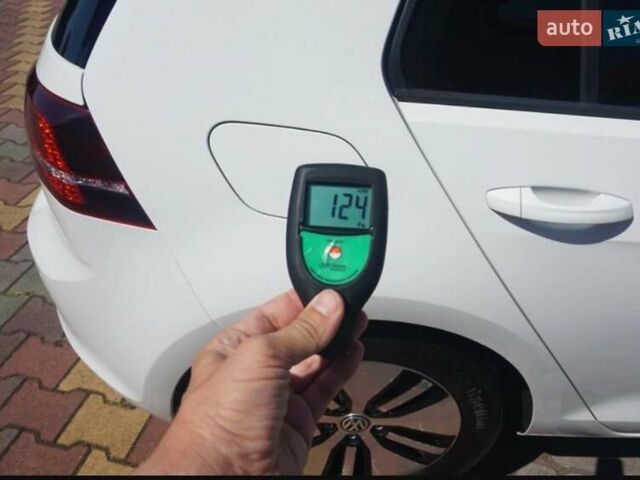 Білий Фольксваген e-Golf, об'ємом двигуна 0 л та пробігом 142 тис. км за 7900 $, фото 34 на Automoto.ua
