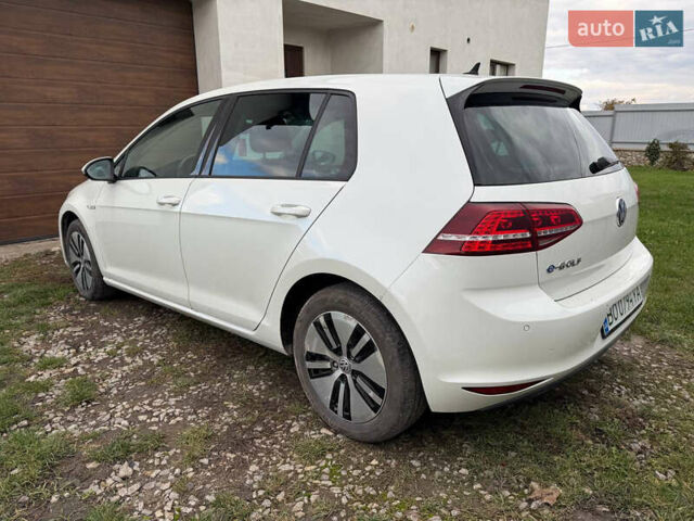 Білий Фольксваген e-Golf, об'ємом двигуна 0 л та пробігом 114 тис. км за 7500 $, фото 4 на Automoto.ua