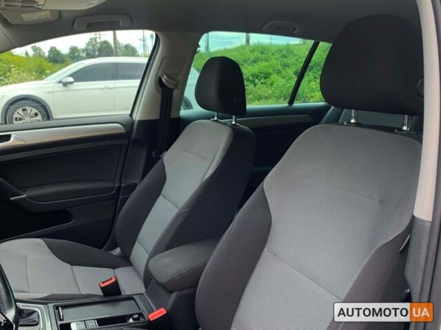 Білий Фольксваген e-Golf, об'ємом двигуна 24 л та пробігом 113 тис. км за 9700 $, фото 8 на Automoto.ua