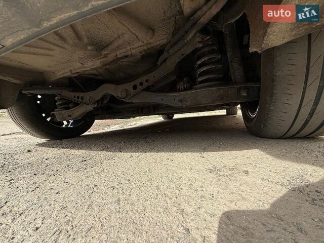 Белый Фольксваген e-Golf, объемом двигателя 0 л и пробегом 97 тыс. км за 8700 $, фото 56 на Automoto.ua