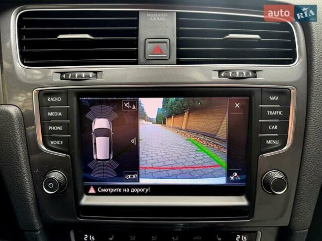 Белый Фольксваген e-Golf, объемом двигателя 0 л и пробегом 121 тыс. км за 8500 $, фото 31 на Automoto.ua