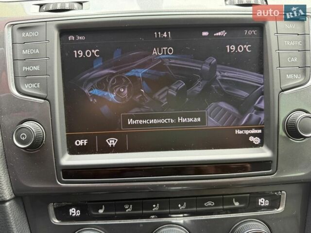 Білий Фольксваген e-Golf, об'ємом двигуна 0 л та пробігом 96 тис. км за 9500 $, фото 34 на Automoto.ua