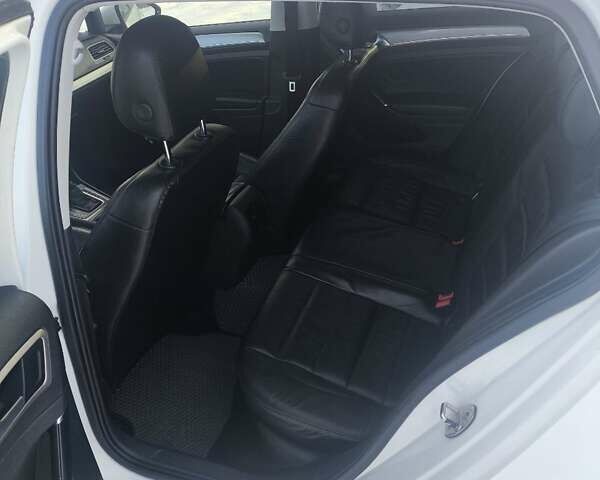 Білий Фольксваген e-Golf, об'ємом двигуна 0 л та пробігом 255 тис. км за 8100 $, фото 6 на Automoto.ua