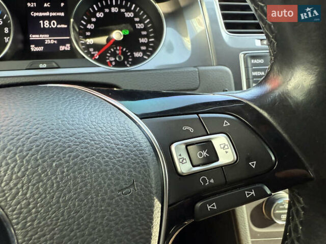 Белый Фольксваген e-Golf, объемом двигателя 0 л и пробегом 95 тыс. км за 9500 $, фото 37 на Automoto.ua