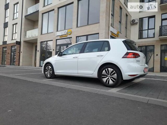 Білий Фольксваген e-Golf, об'ємом двигуна 0 л та пробігом 134 тис. км за 10549 $, фото 45 на Automoto.ua