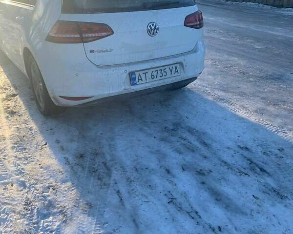 Білий Фольксваген e-Golf, об'ємом двигуна 0 л та пробігом 80 тис. км за 8400 $, фото 1 на Automoto.ua