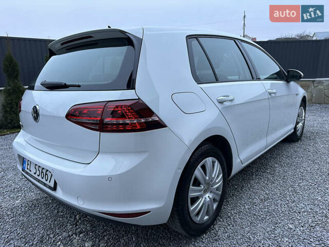 Белый Фольксваген e-Golf, объемом двигателя 0 л и пробегом 161 тыс. км за 7750 $, фото 2 на Automoto.ua