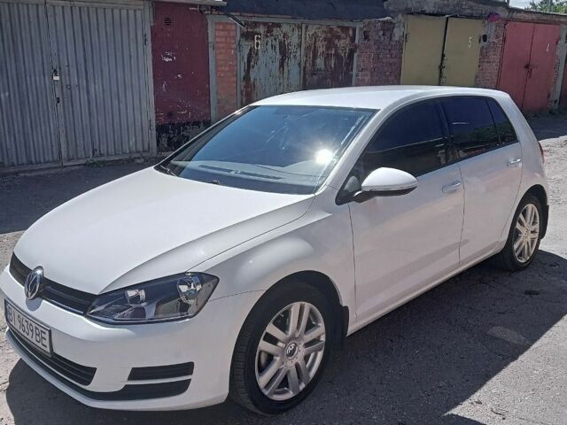 Белый Фольксваген e-Golf, объемом двигателя 0 л и пробегом 73 тыс. км за 9900 $, фото 1 на Automoto.ua