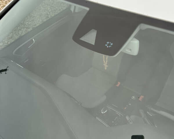 Білий Фольксваген e-Golf, об'ємом двигуна 0 л та пробігом 116 тис. км за 7700 $, фото 57 на Automoto.ua