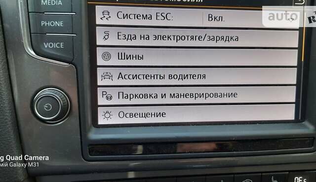 Белый Фольксваген e-Golf, объемом двигателя 0 л и пробегом 107 тыс. км за 8800 $, фото 55 на Automoto.ua