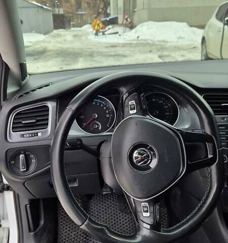 Білий Фольксваген e-Golf, об'ємом двигуна 0 л та пробігом 157 тис. км за 7400 $, фото 7 на Automoto.ua