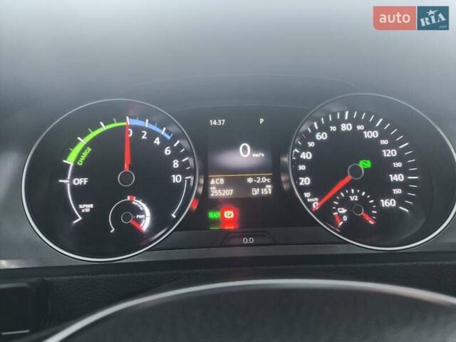 Білий Фольксваген e-Golf, об'ємом двигуна 0 л та пробігом 255 тис. км за 8100 $, фото 4 на Automoto.ua