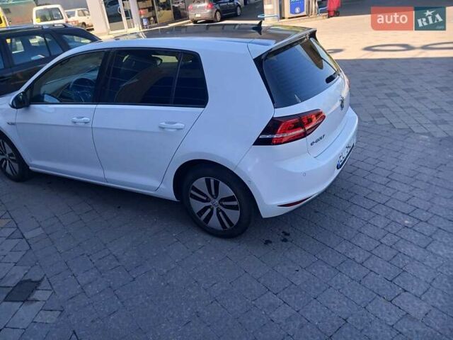 Білий Фольксваген e-Golf, об'ємом двигуна 0 л та пробігом 151 тис. км за 9100 $, фото 15 на Automoto.ua