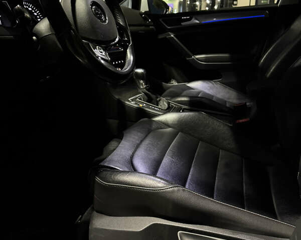 Белый Фольксваген e-Golf, объемом двигателя 0 л и пробегом 169 тыс. км за 8400 $, фото 23 на Automoto.ua