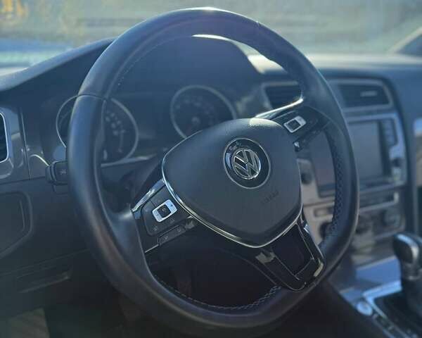 Білий Фольксваген e-Golf, об'ємом двигуна 0 л та пробігом 80 тис. км за 8400 $, фото 10 на Automoto.ua