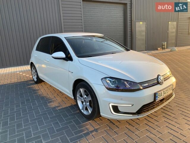 Білий Фольксваген e-Golf, об'ємом двигуна 0 л та пробігом 120 тис. км за 9000 $, фото 3 на Automoto.ua