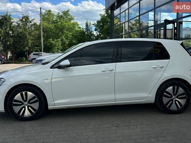 Білий Фольксваген e-Golf, об'ємом двигуна 0 л та пробігом 100 тис. км за 9900 $, фото 3 на Automoto.ua
