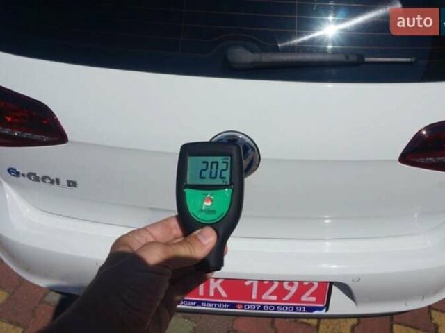 Білий Фольксваген e-Golf, об'ємом двигуна 0 л та пробігом 142 тис. км за 7900 $, фото 35 на Automoto.ua