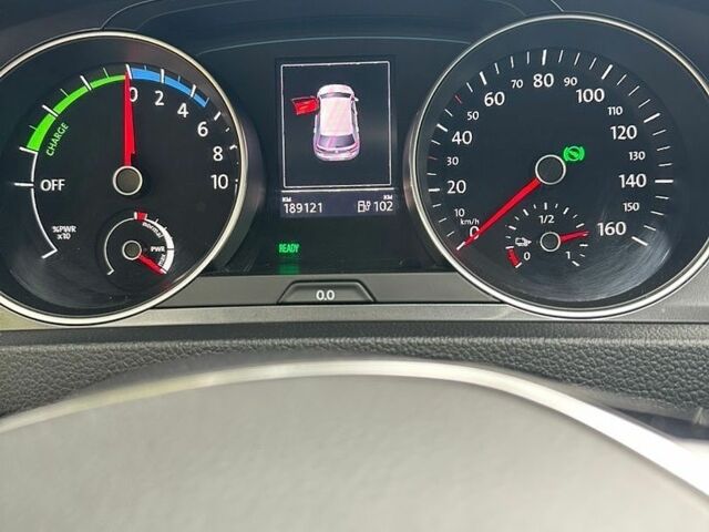 Білий Фольксваген e-Golf, об'ємом двигуна 0 л та пробігом 190 тис. км за 7999 $, фото 20 на Automoto.ua