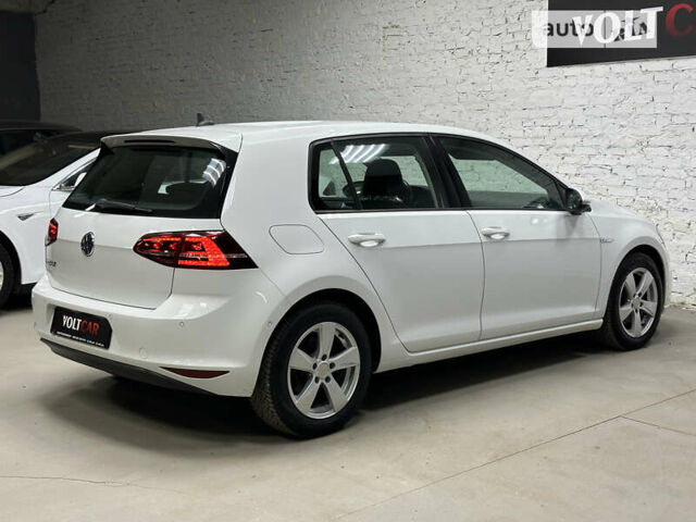 Білий Фольксваген e-Golf, об'ємом двигуна 0 л та пробігом 99 тис. км за 9900 $, фото 47 на Automoto.ua