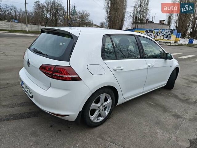 Білий Фольксваген e-Golf, об'ємом двигуна 0 л та пробігом 114 тис. км за 10000 $, фото 3 на Automoto.ua