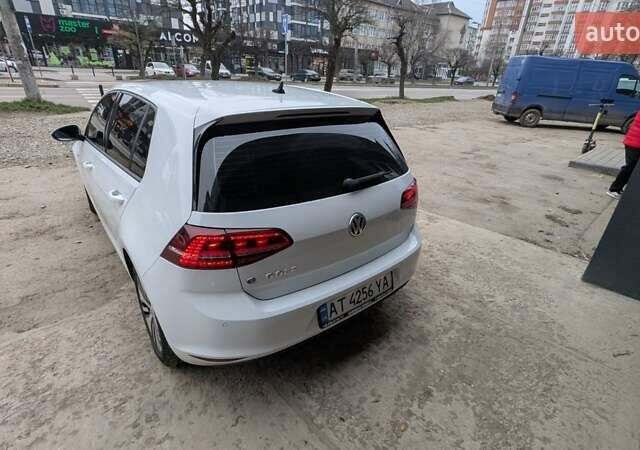 Белый Фольксваген e-Golf, объемом двигателя 0 л и пробегом 192 тыс. км за 7550 $, фото 2 на Automoto.ua