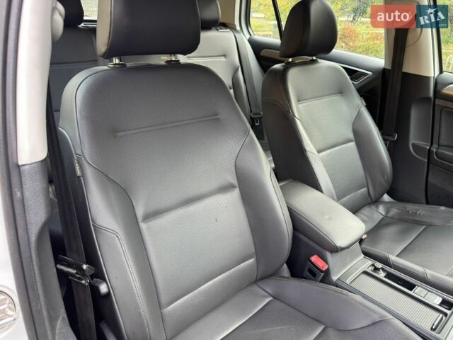 Білий Фольксваген e-Golf, об'ємом двигуна 0 л та пробігом 126 тис. км за 8000 $, фото 22 на Automoto.ua