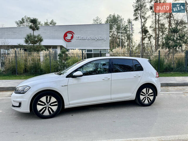 Білий Фольксваген e-Golf, об'ємом двигуна 0 л та пробігом 149 тис. км за 8200 $, фото 10 на Automoto.ua