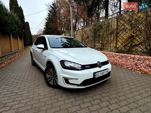 Белый Фольксваген e-Golf, объемом двигателя 0 л и пробегом 121 тыс. км за 8500 $, фото 7 на Automoto.ua