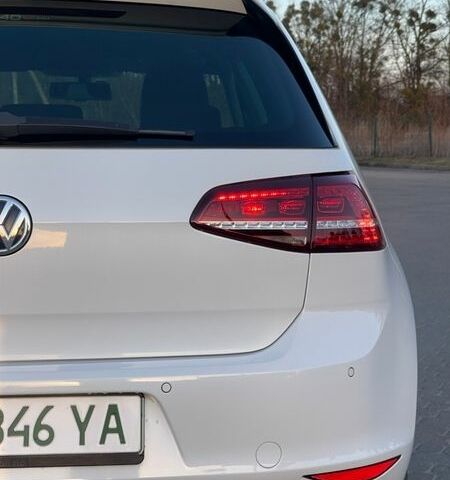 Белый Фольксваген e-Golf, объемом двигателя 0 л и пробегом 171 тыс. км за 7300 $, фото 18 на Automoto.ua