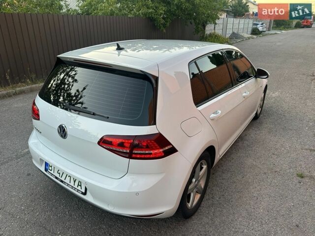 Білий Фольксваген e-Golf, об'ємом двигуна 0 л та пробігом 124 тис. км за 8900 $, фото 9 на Automoto.ua