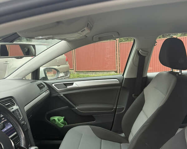 Білий Фольксваген e-Golf, об'ємом двигуна 0 л та пробігом 103 тис. км за 8499 $, фото 20 на Automoto.ua