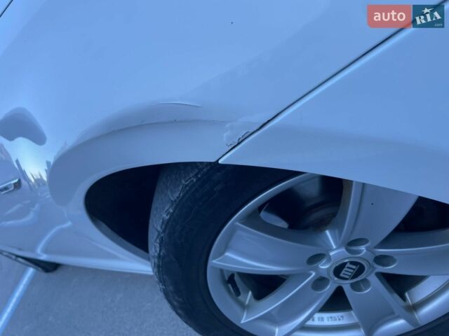 Білий Фольксваген e-Golf, об'ємом двигуна 0 л та пробігом 182 тис. км за 7350 $, фото 5 на Automoto.ua