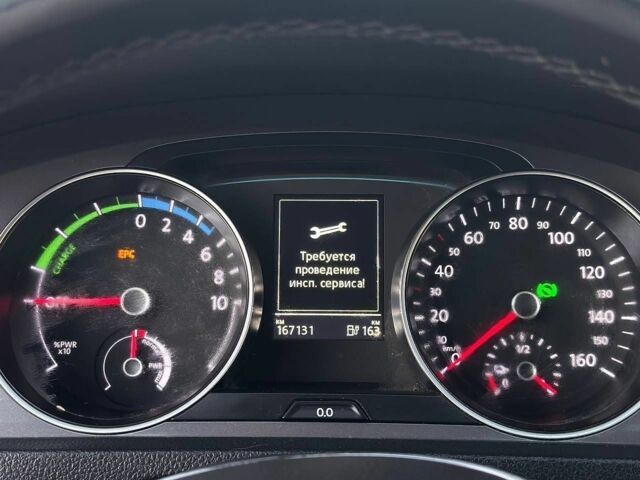 Белый Фольксваген e-Golf, объемом двигателя 0 л и пробегом 167 тыс. км за 9500 $, фото 9 на Automoto.ua