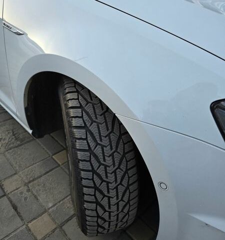 Білий Фольксваген e-Golf, об'ємом двигуна 0 л та пробігом 152 тис. км за 8000 $, фото 19 на Automoto.ua