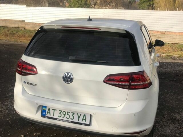 Білий Фольксваген e-Golf, об'ємом двигуна 0 л та пробігом 103 тис. км за 9200 $, фото 1 на Automoto.ua