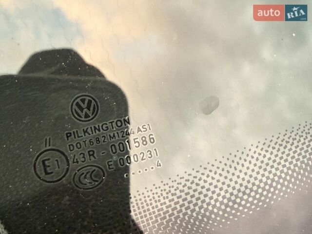 Білий Фольксваген e-Golf, об'ємом двигуна 0 л та пробігом 109 тис. км за 8999 $, фото 22 на Automoto.ua