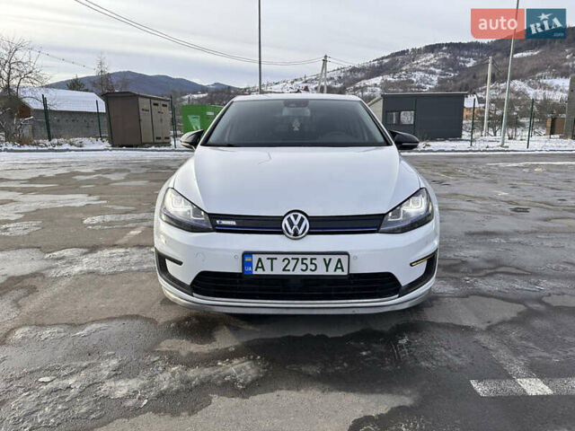 Білий Фольксваген e-Golf, об'ємом двигуна 0 л та пробігом 125 тис. км за 8999 $, фото 1 на Automoto.ua